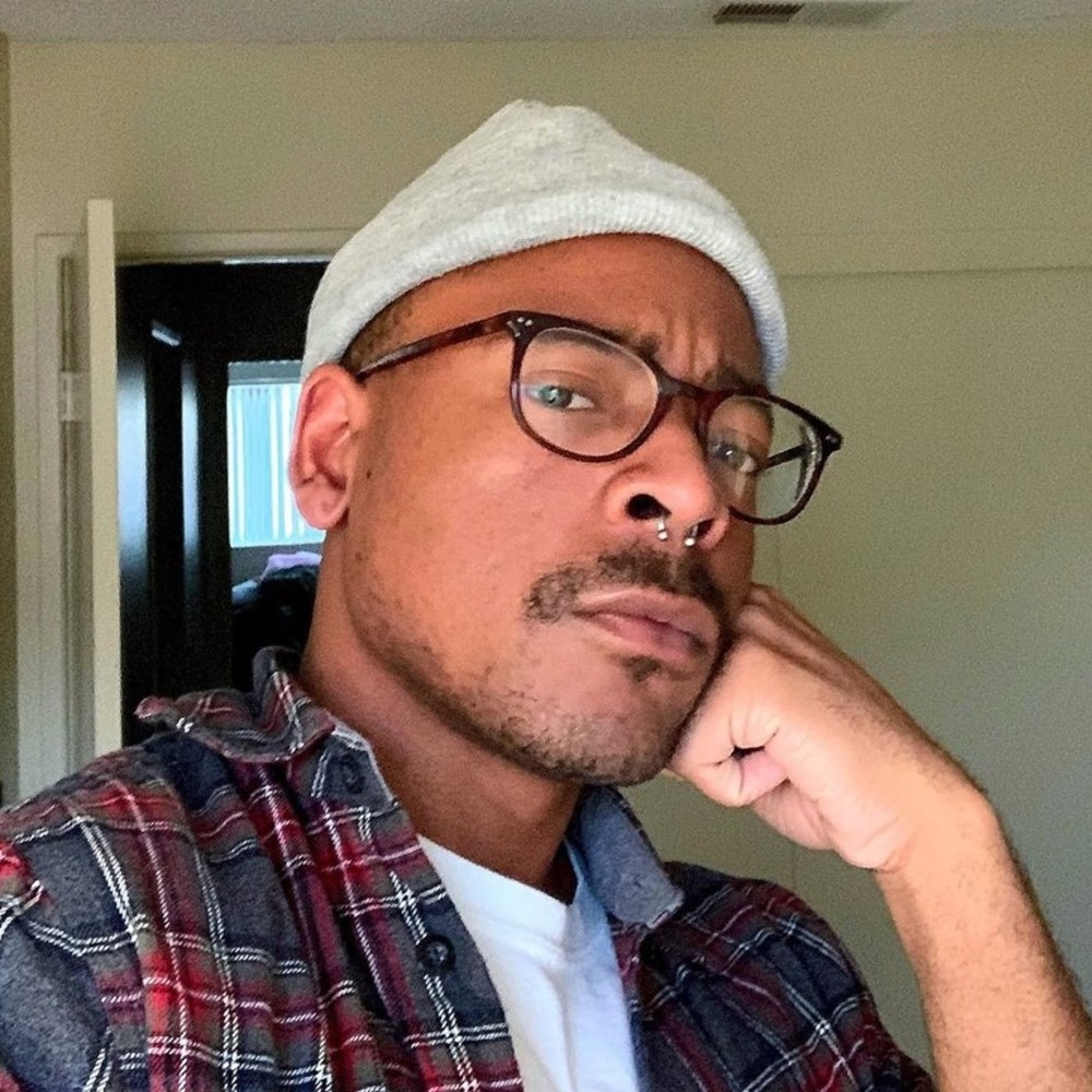 Meet your Posher, Corey